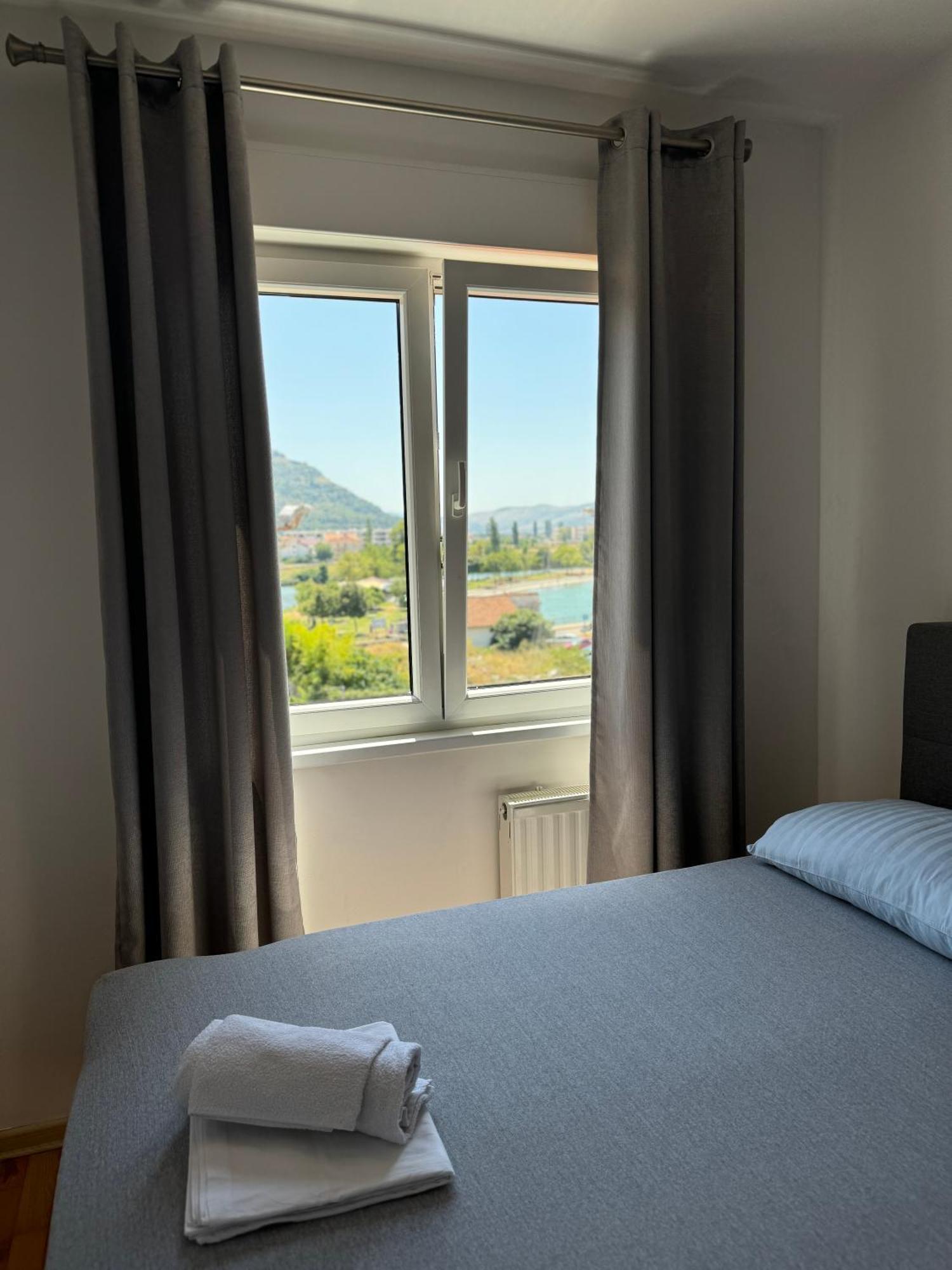 Apartman Srna Trebinje Esterno foto