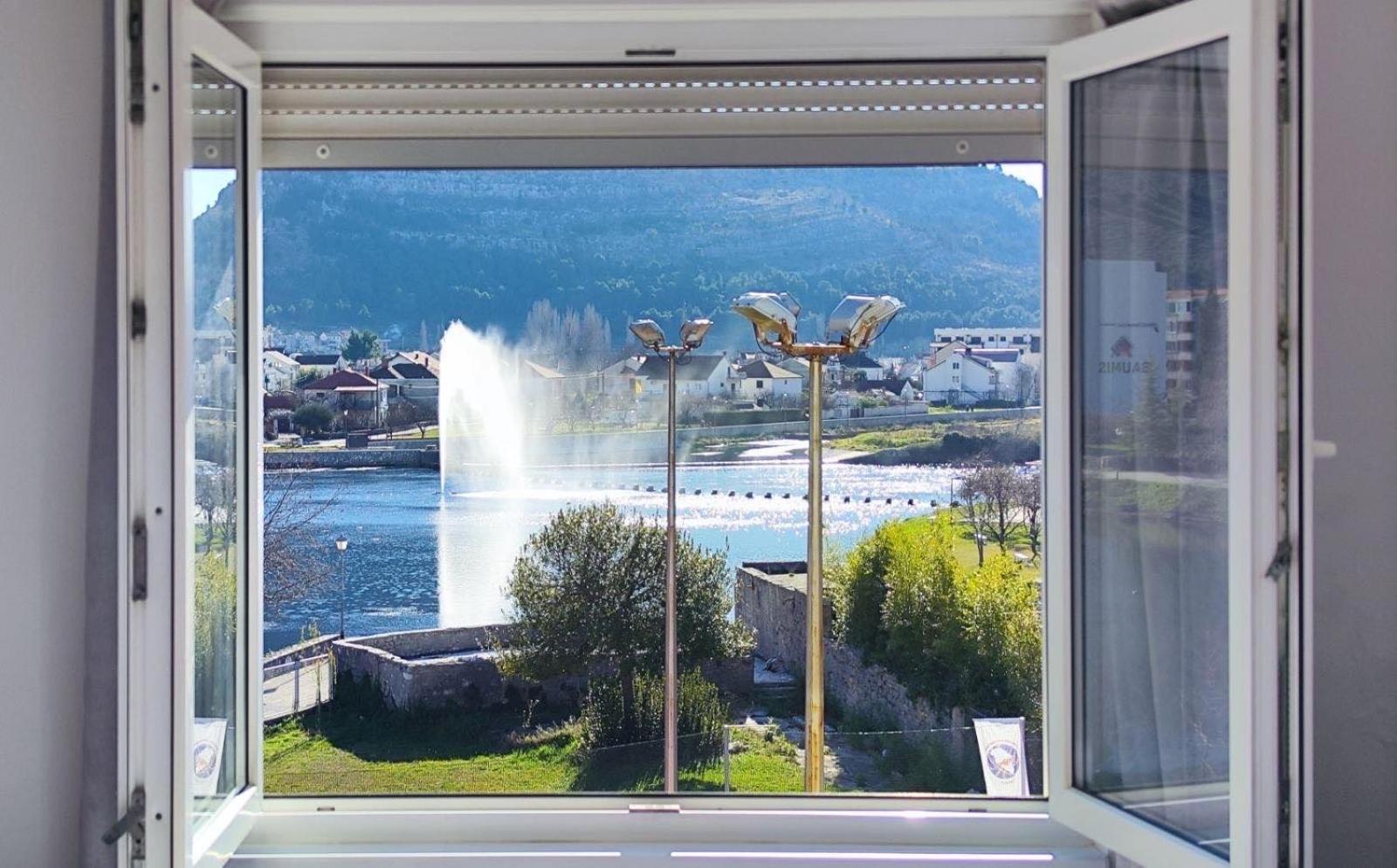 Apartman Srna Trebinje Esterno foto